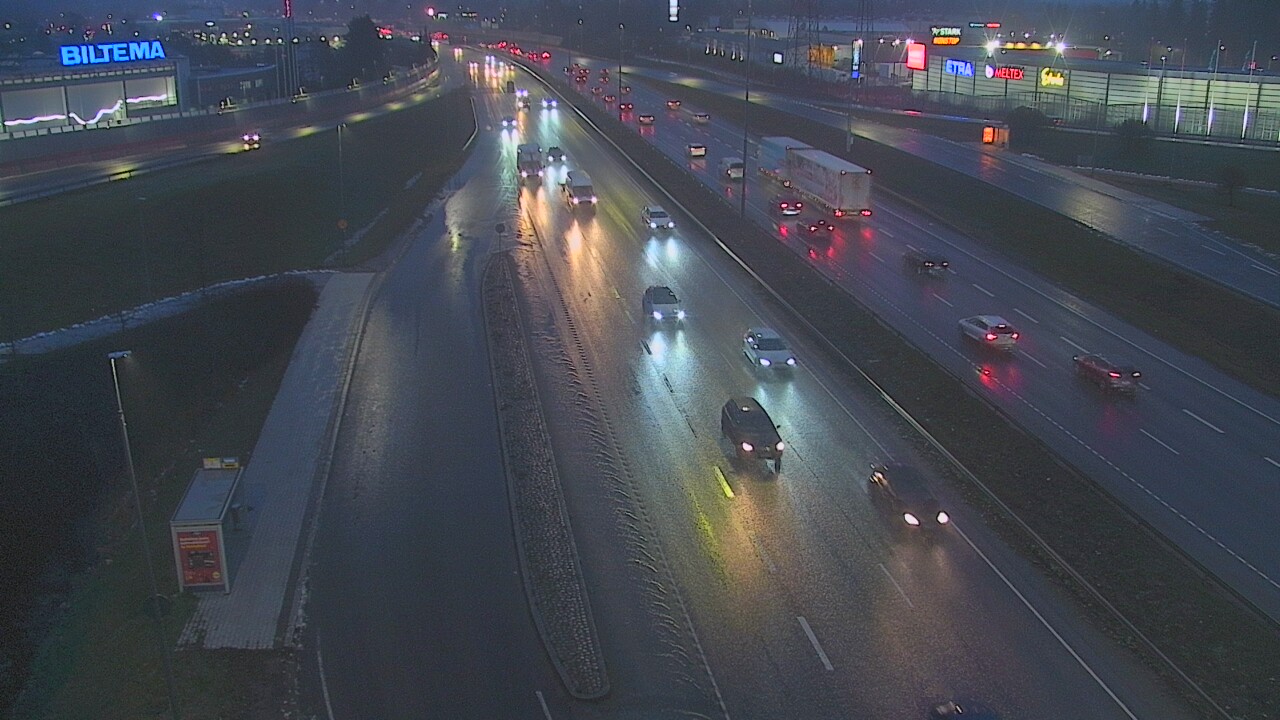 Weather Camera Image Väg 50 Vanda Skomakarböle, Vantaa, Uusimaa