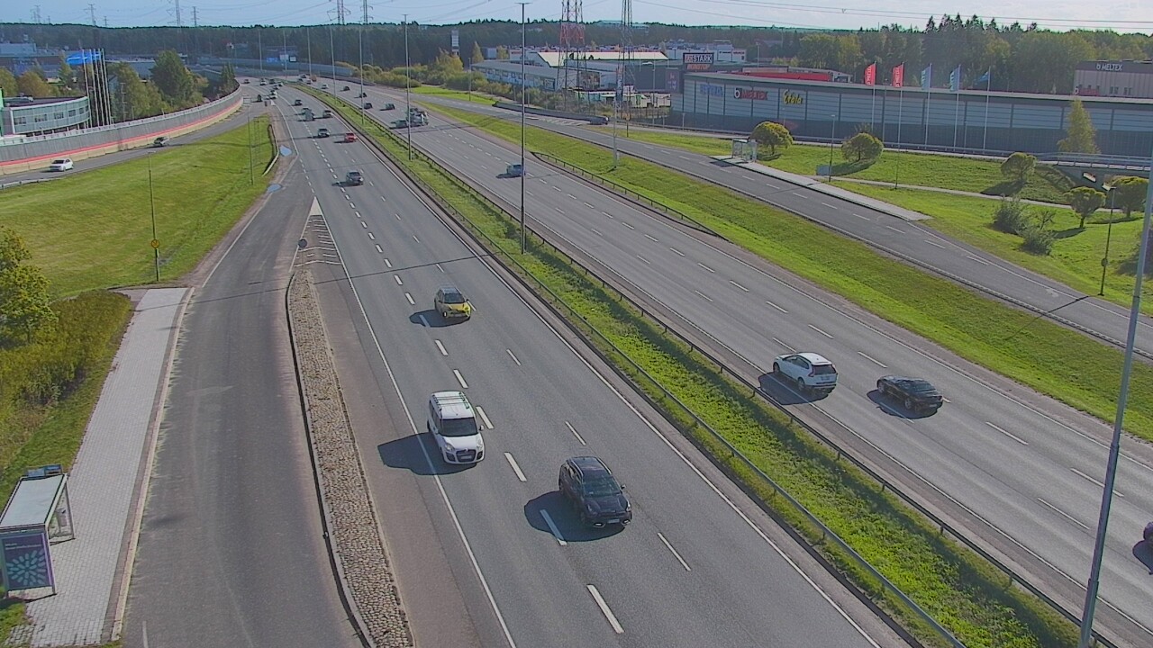 Weather Camera Image Road 50 Vantaa Suutarila, Vantaa, Uusimaa