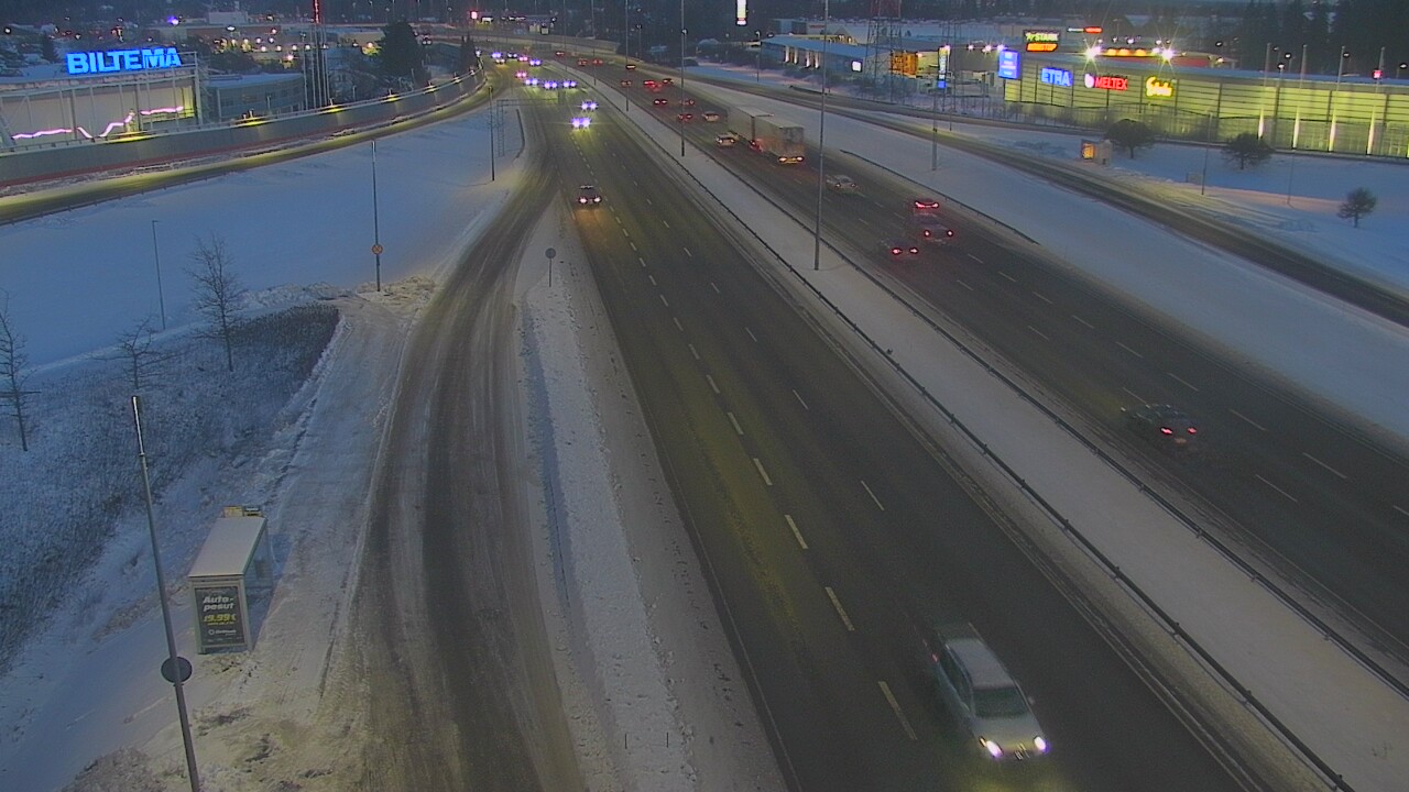 Weather Camera Image Road 50 Vantaa Suutarila, Vantaa, Uusimaa