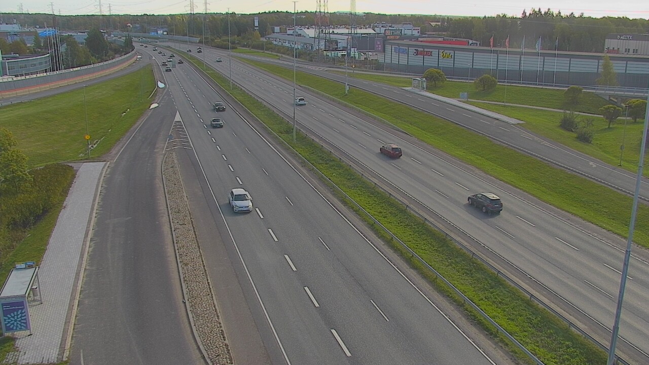 Weather Camera Image Road 50 Vantaa Suutarila, Vantaa, Uusimaa