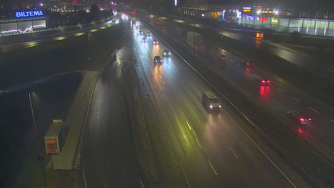 Weather Camera Image Väg 50 Vanda Skomakarböle, Vantaa, Uusimaa