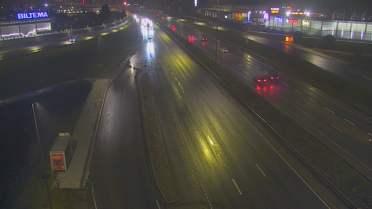 Weather Camera Image Väg 50 Vanda Skomakarböle, Vantaa, Uusimaa