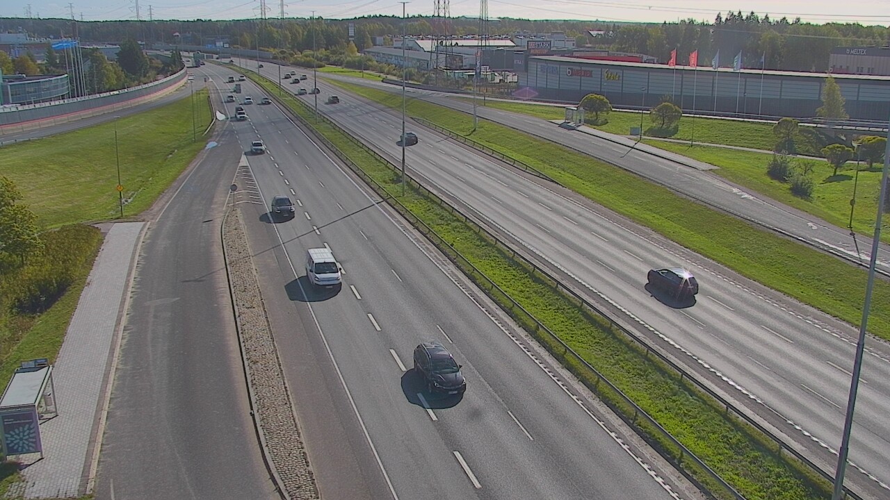 Weather Camera Image Road 50 Vantaa Suutarila, Vantaa, Uusimaa