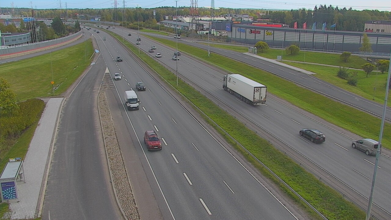Weather Camera Image Road 50 Vantaa Suutarila, Vantaa, Uusimaa