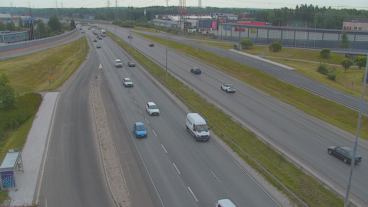 Weather Camera Image Road 50 Vantaa Suutarila, Vantaa, Uusimaa