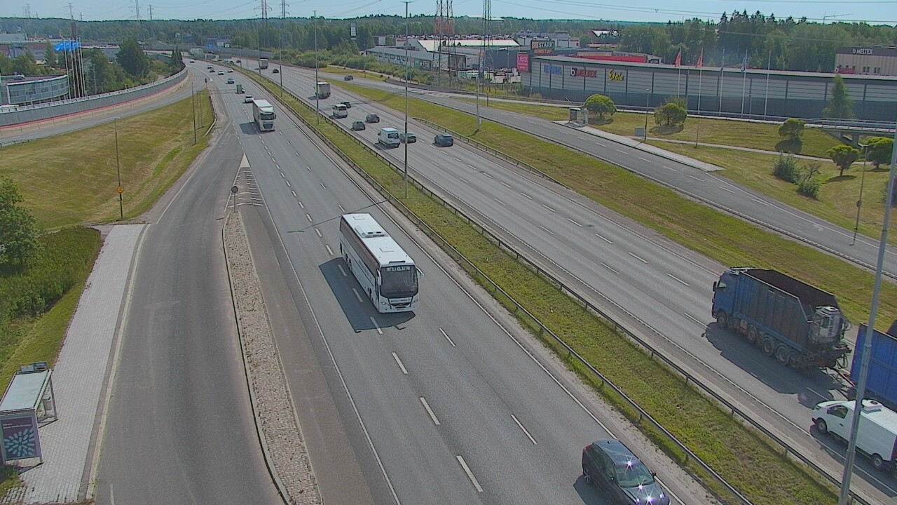 Weather Camera Image Road 50 Vantaa Suutarila, Vantaa, Uusimaa