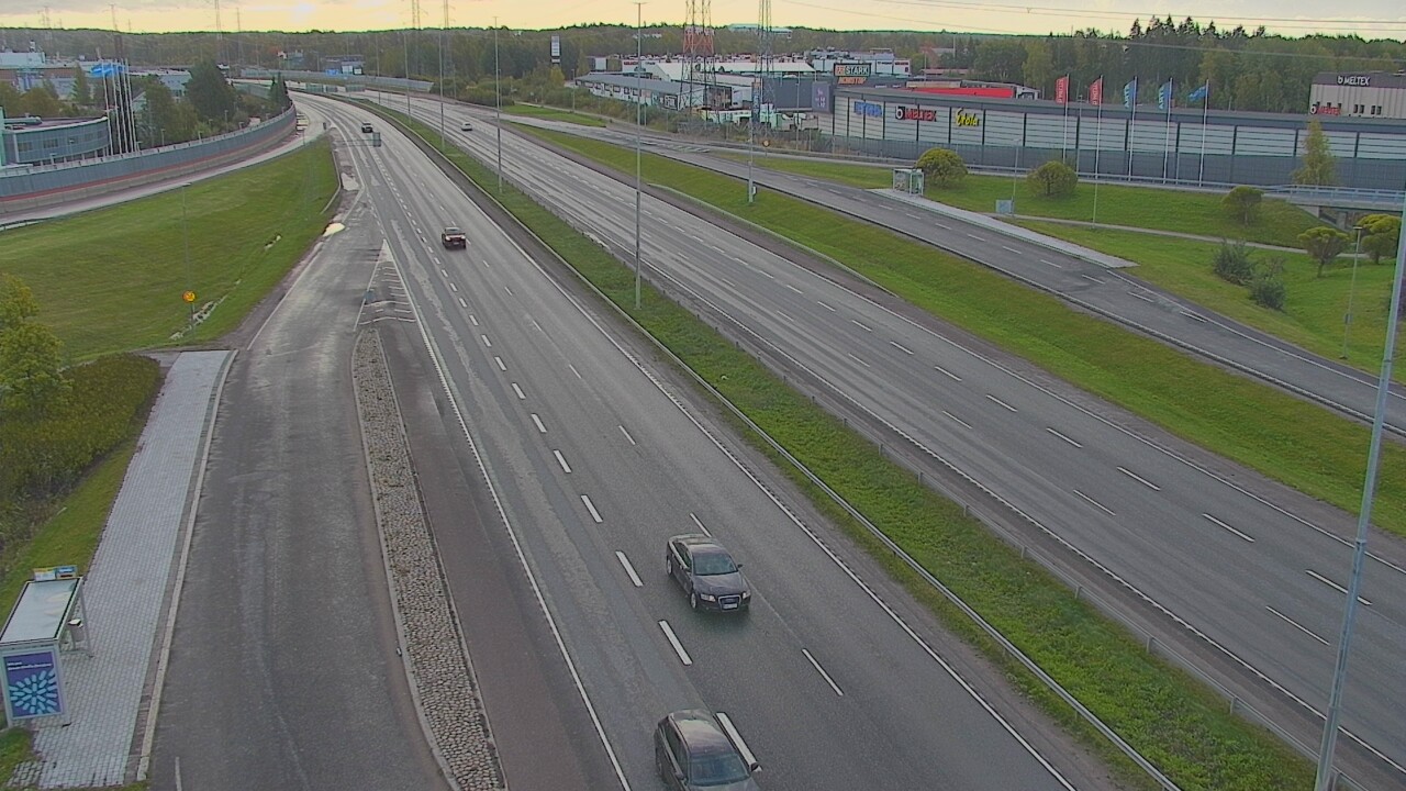 Weather Camera Image Road 50 Vantaa Suutarila, Vantaa, Uusimaa