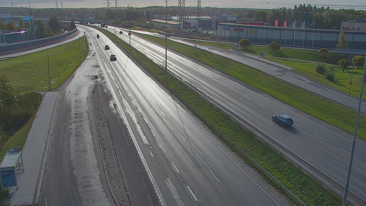 Weather Camera Image Road 50 Vantaa Suutarila, Vantaa, Uusimaa