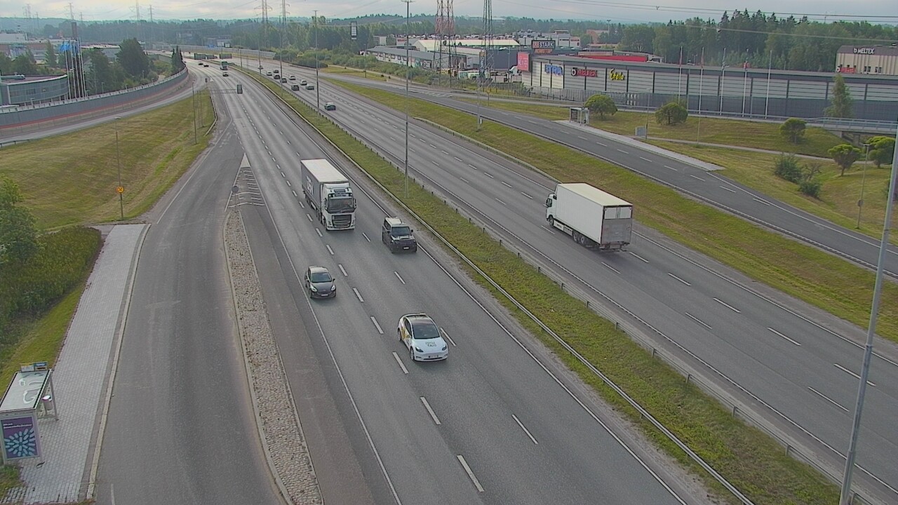 Weather Camera Image Väg 50 Vanda Skomakarböle, Vantaa, Uusimaa