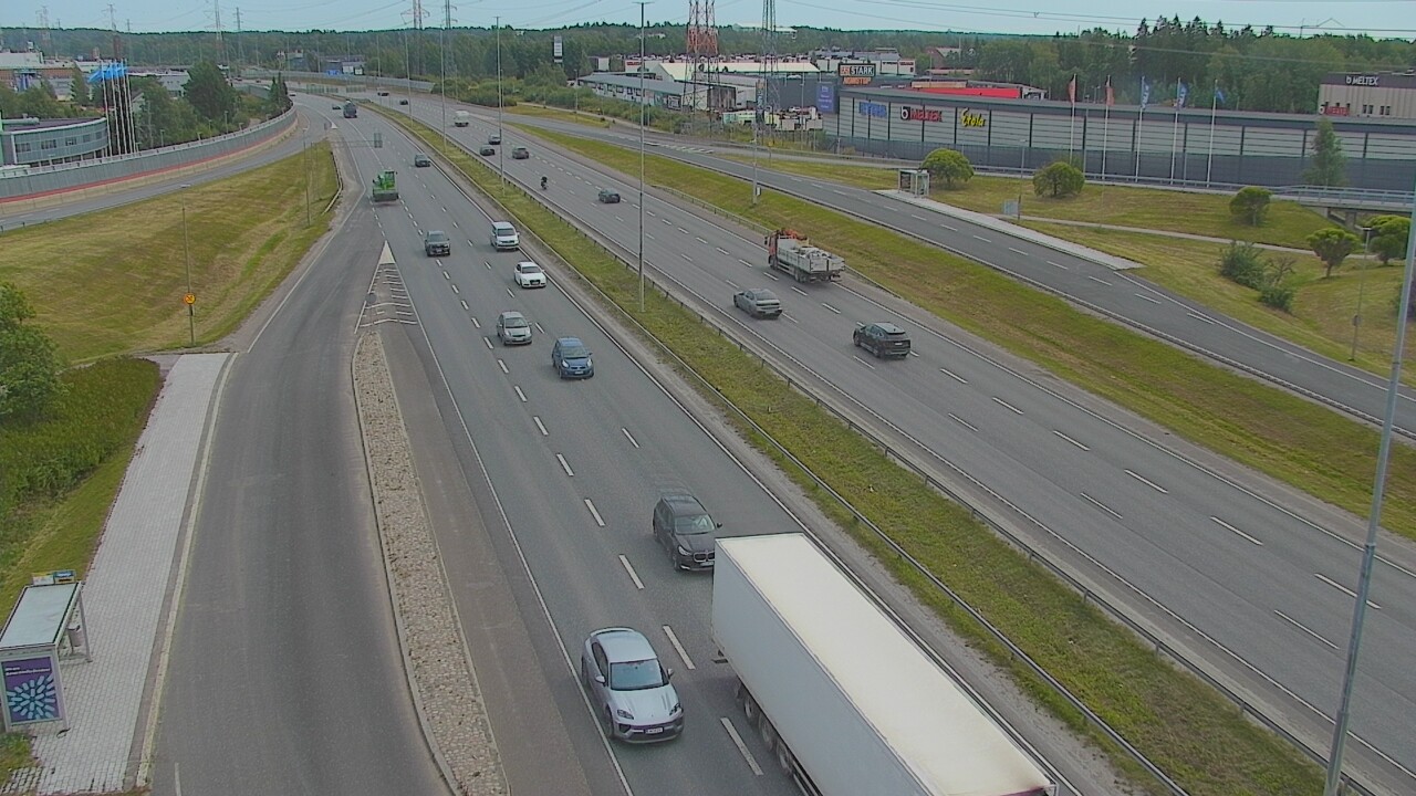 Weather Camera Image Road 50 Vantaa Suutarila, Vantaa, Uusimaa