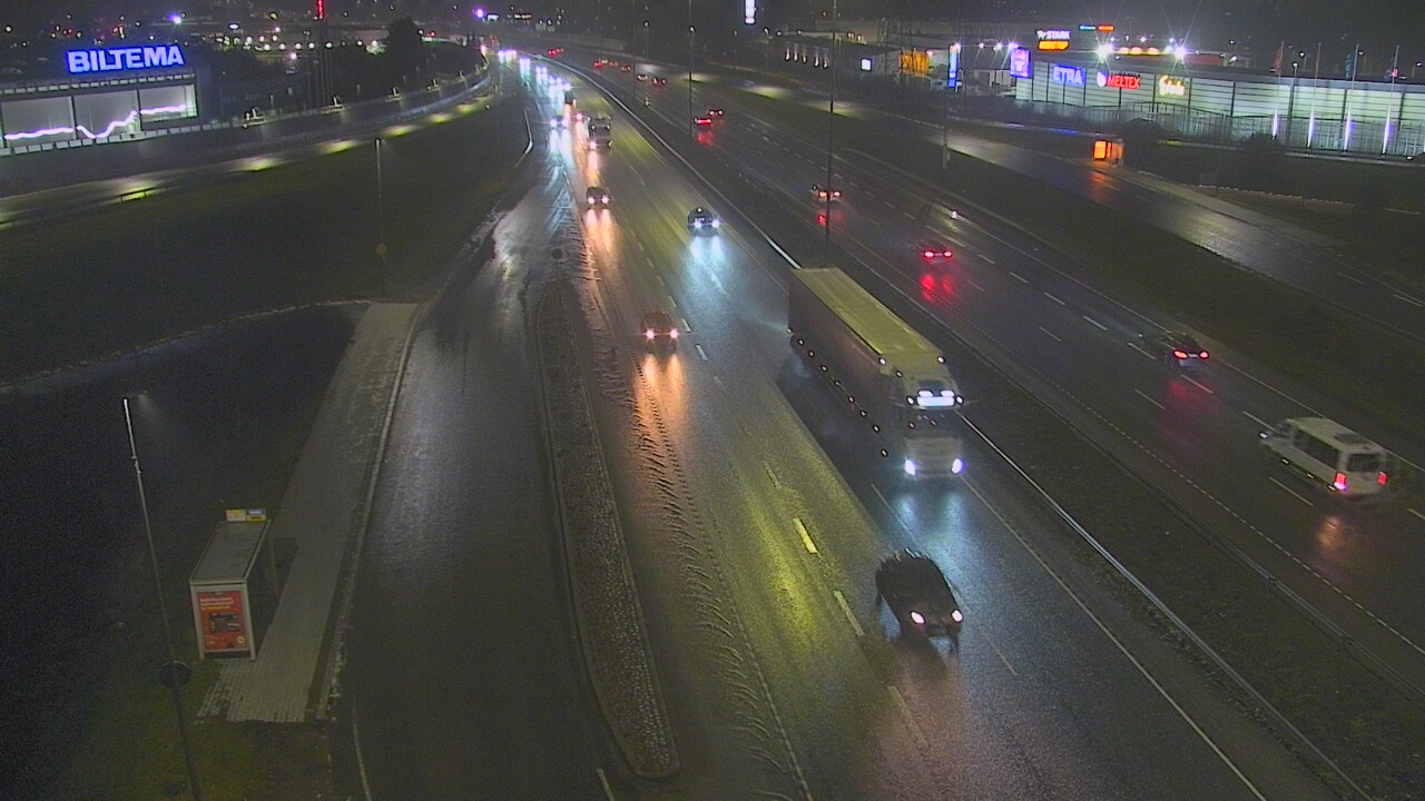 Weather Camera Image Väg 50 Vanda Skomakarböle, Vantaa, Uusimaa