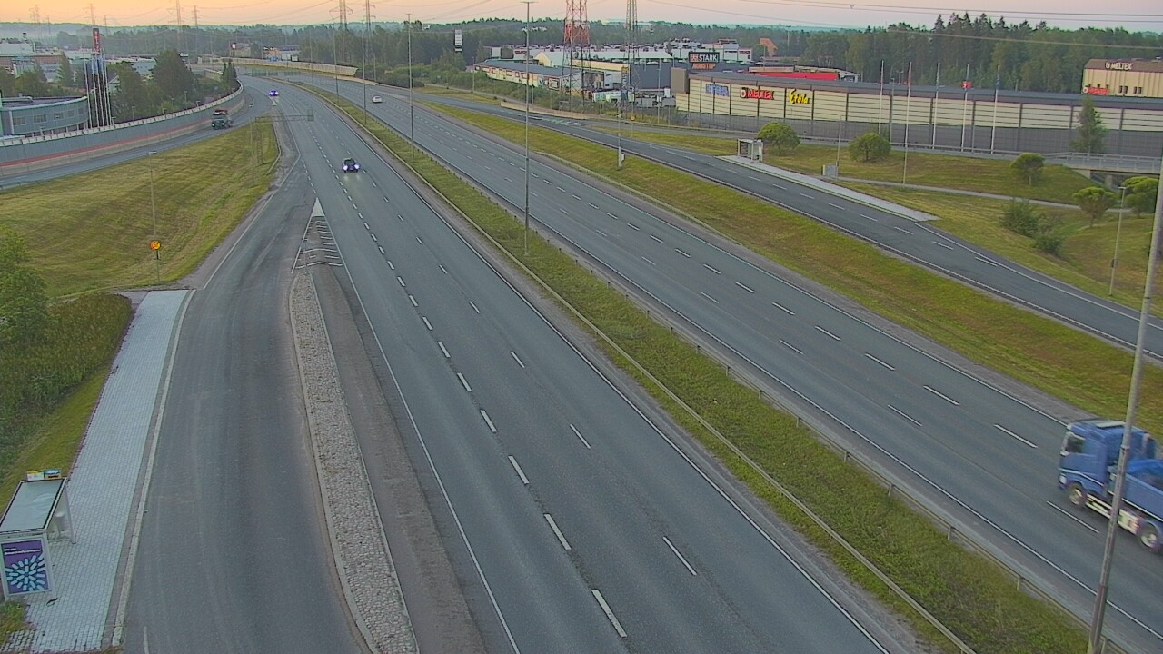 Weather Camera Image Väg 50 Vanda Skomakarböle, Vantaa, Uusimaa