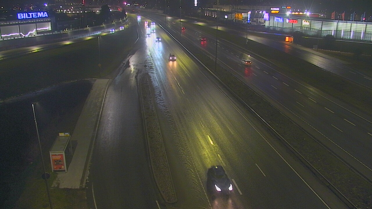 Weather Camera Image Väg 50 Vanda Skomakarböle, Vantaa, Uusimaa