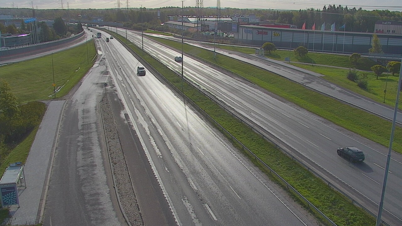 Weather Camera Image Road 50 Vantaa Suutarila, Vantaa, Uusimaa