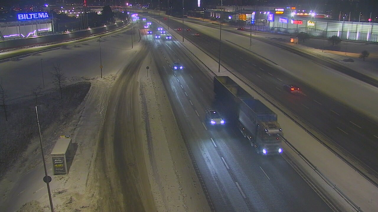 Weather Camera Image Road 50 Vantaa Suutarila, Vantaa, Uusimaa