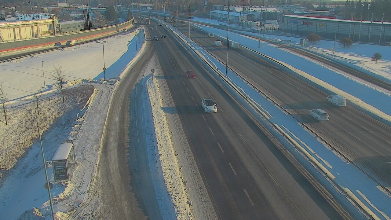 Weather Camera Image Road 50 Vantaa Suutarila, Vantaa, Uusimaa