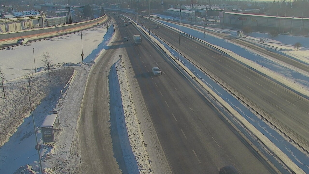 Weather Camera Image Road 50 Vantaa Suutarila, Vantaa, Uusimaa