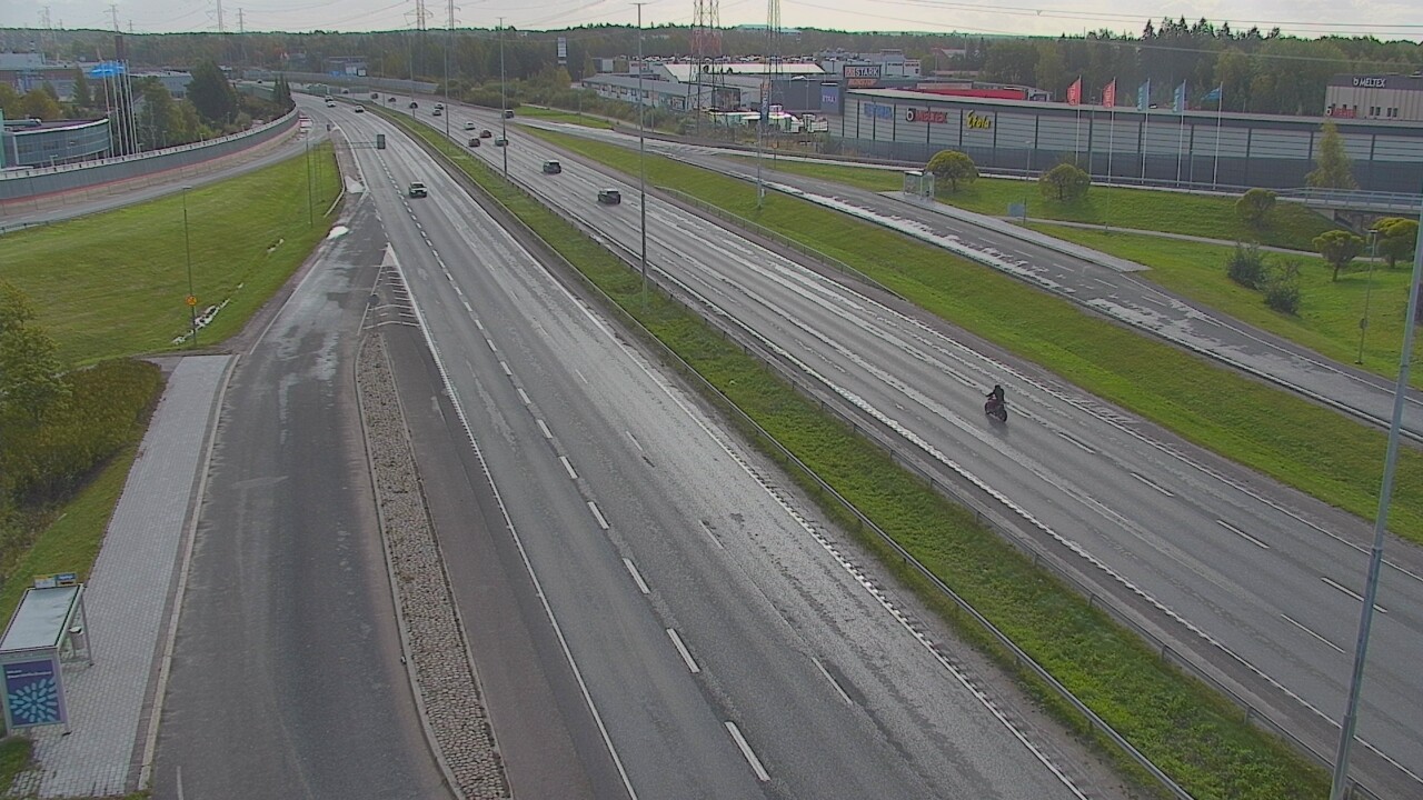 Weather Camera Image Road 50 Vantaa Suutarila, Vantaa, Uusimaa