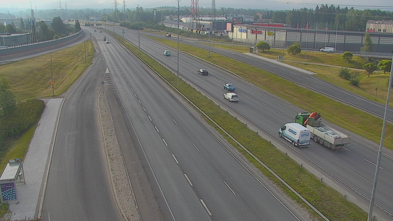 Weather Camera Image Väg 50 Vanda Skomakarböle, Vantaa, Uusimaa