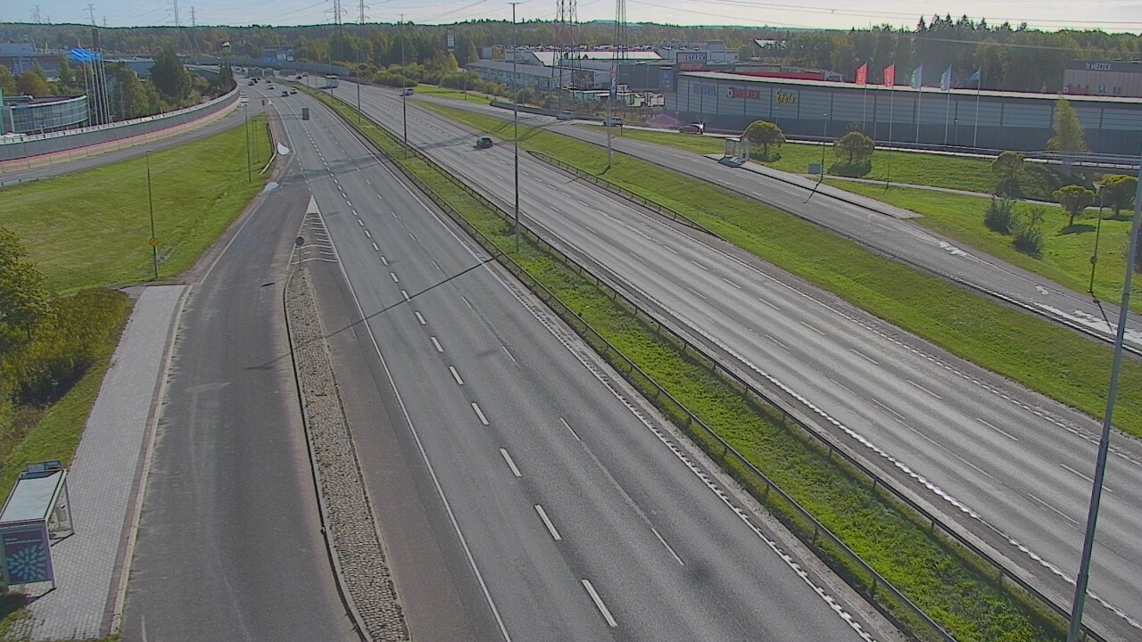 Weather Camera Image Road 50 Vantaa Suutarila, Vantaa, Uusimaa