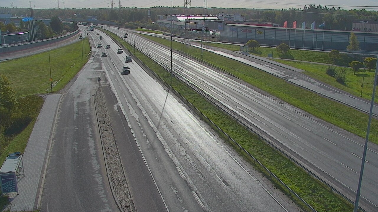 Weather Camera Image Road 50 Vantaa Suutarila, Vantaa, Uusimaa