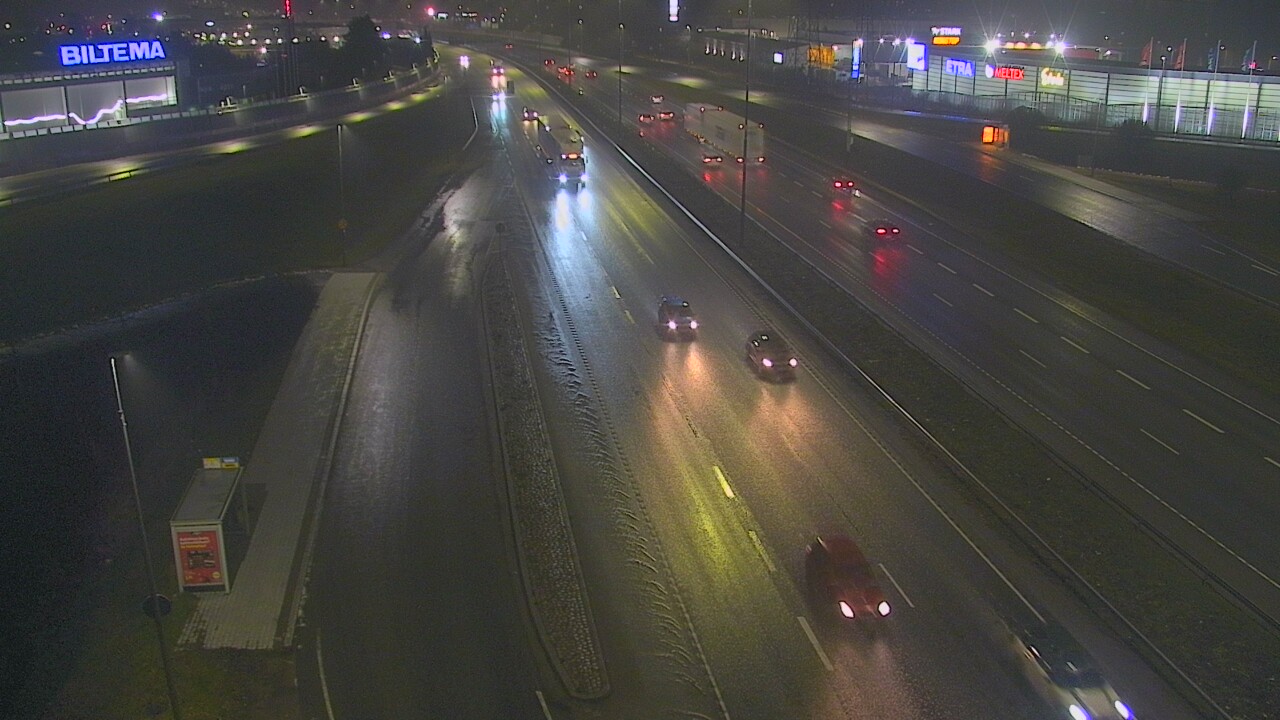 Weather Camera Image Väg 50 Vanda Skomakarböle, Vantaa, Uusimaa