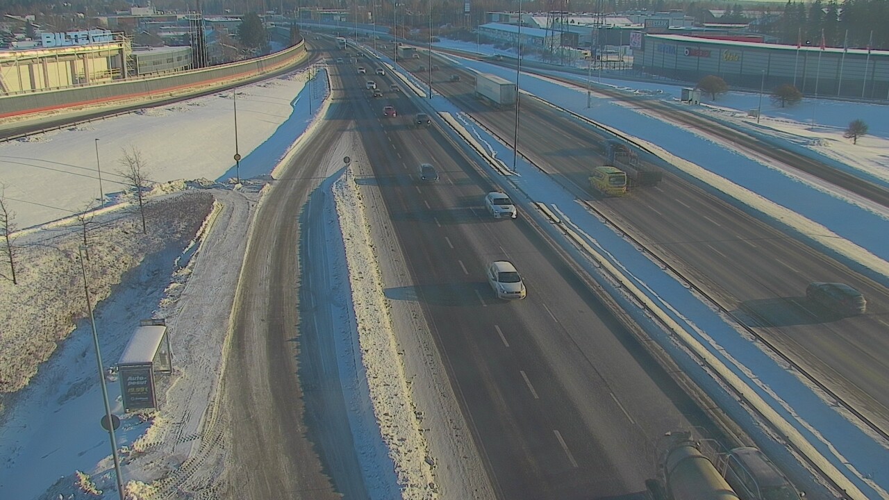 Weather Camera Image Road 50 Vantaa Suutarila, Vantaa, Uusimaa