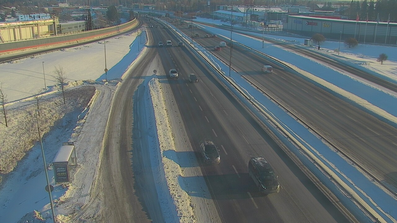 Weather Camera Image Road 50 Vantaa Suutarila, Vantaa, Uusimaa