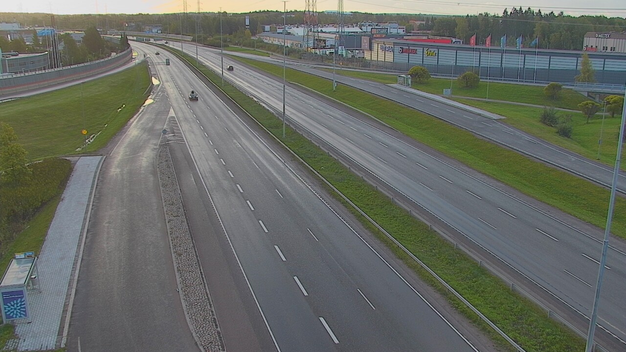 Weather Camera Image Road 50 Vantaa Suutarila, Vantaa, Uusimaa