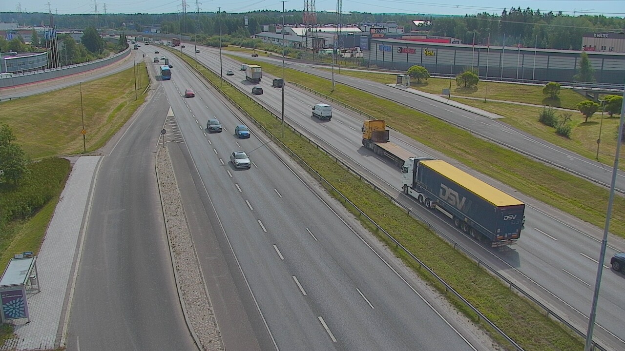Weather Camera Image Road 50 Vantaa Suutarila, Vantaa, Uusimaa