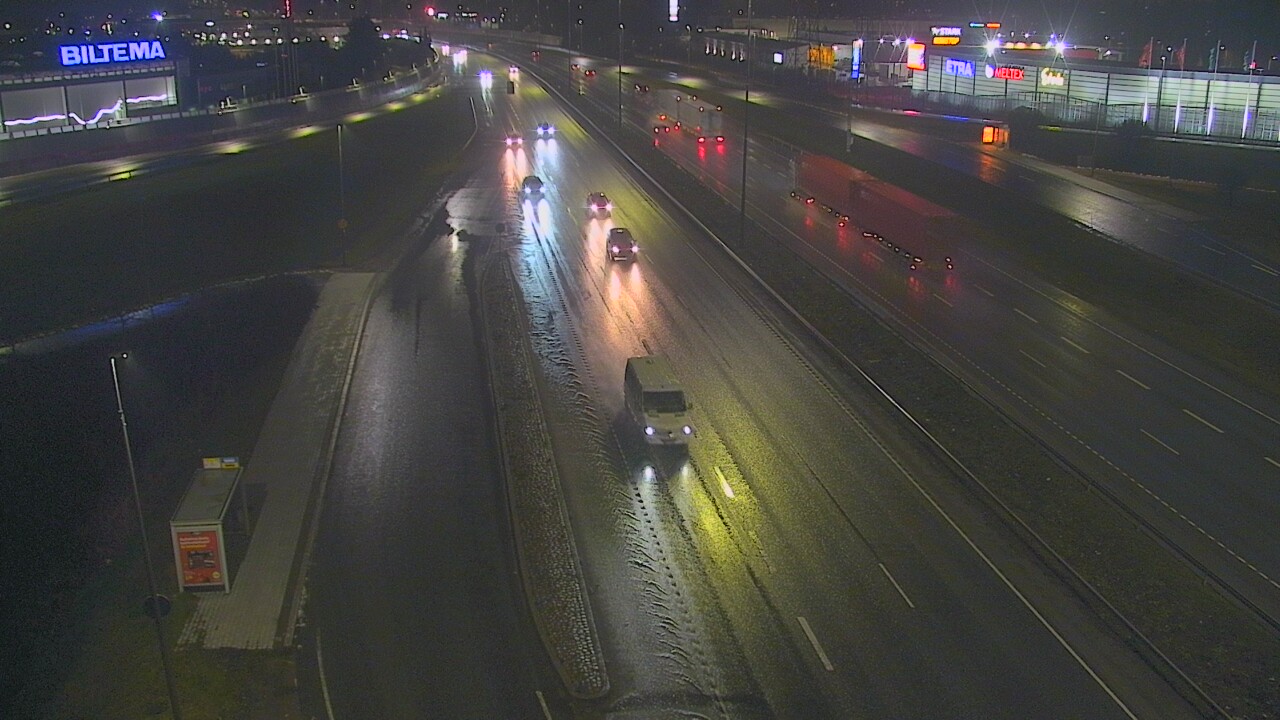 Weather Camera Image Väg 50 Vanda Skomakarböle, Vantaa, Uusimaa