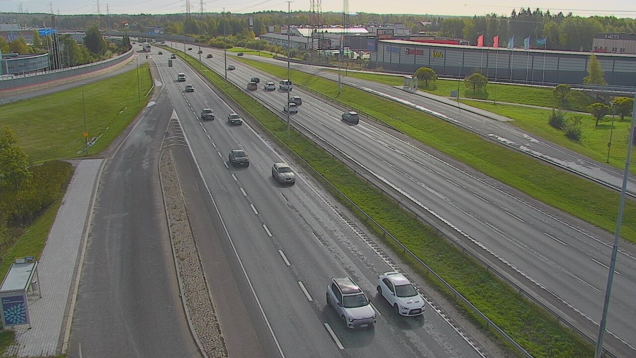 Weather Camera Image Road 50 Vantaa Suutarila, Vantaa, Uusimaa