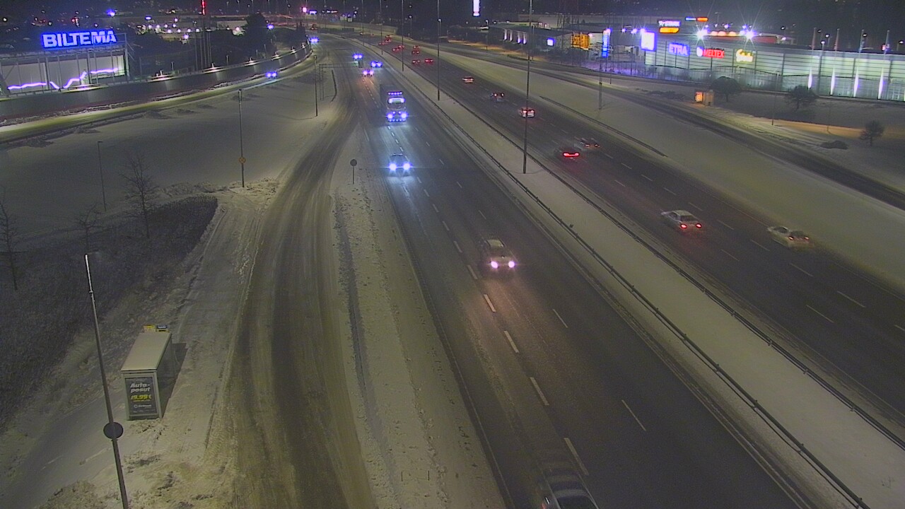 Weather Camera Image Road 50 Vantaa Suutarila, Vantaa, Uusimaa