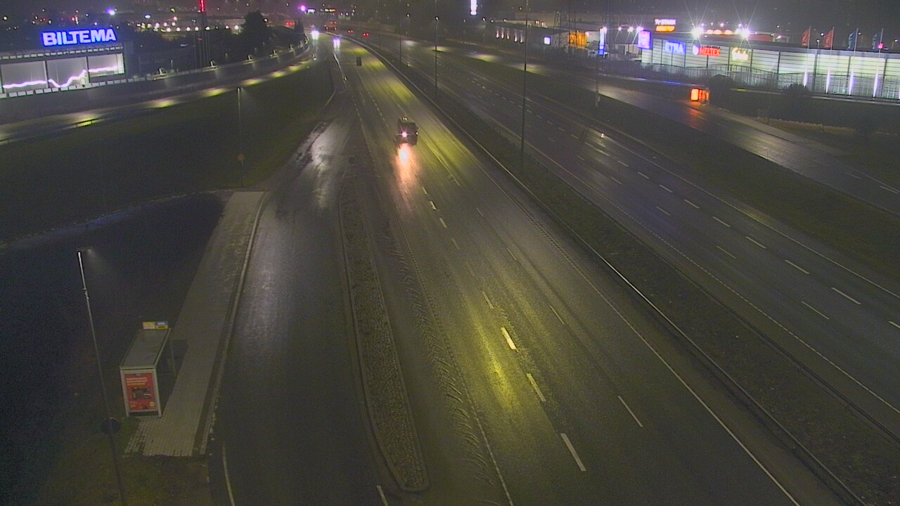 Weather Camera Image Väg 50 Vanda Skomakarböle, Vantaa, Uusimaa