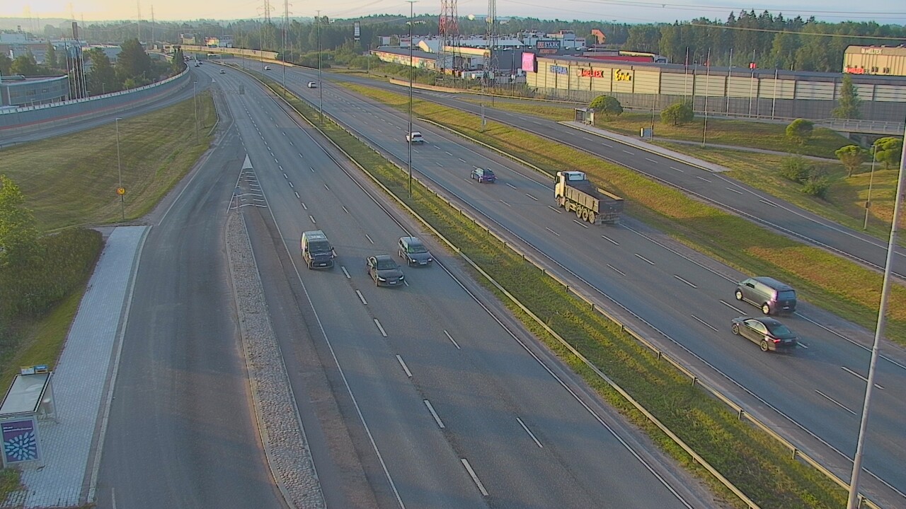 Weather Camera Image Väg 50 Vanda Skomakarböle, Vantaa, Uusimaa