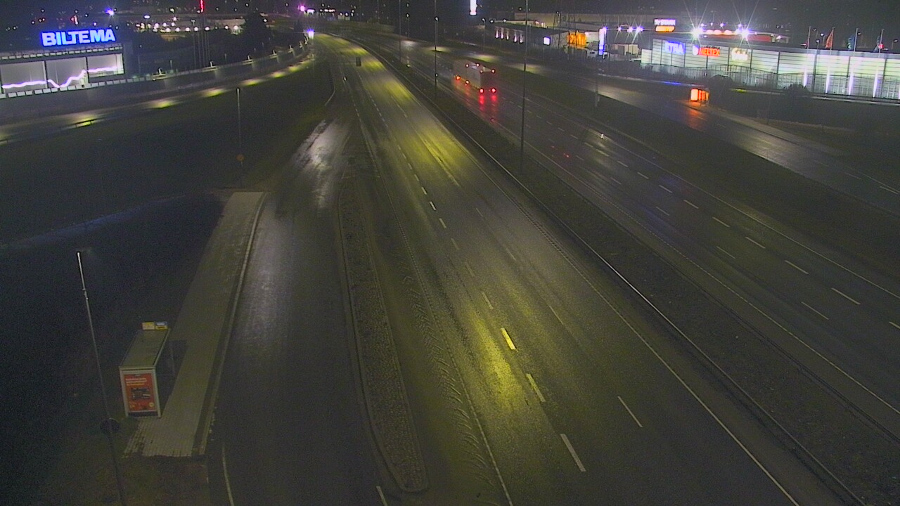 Weather Camera Image Väg 50 Vanda Skomakarböle, Vantaa, Uusimaa