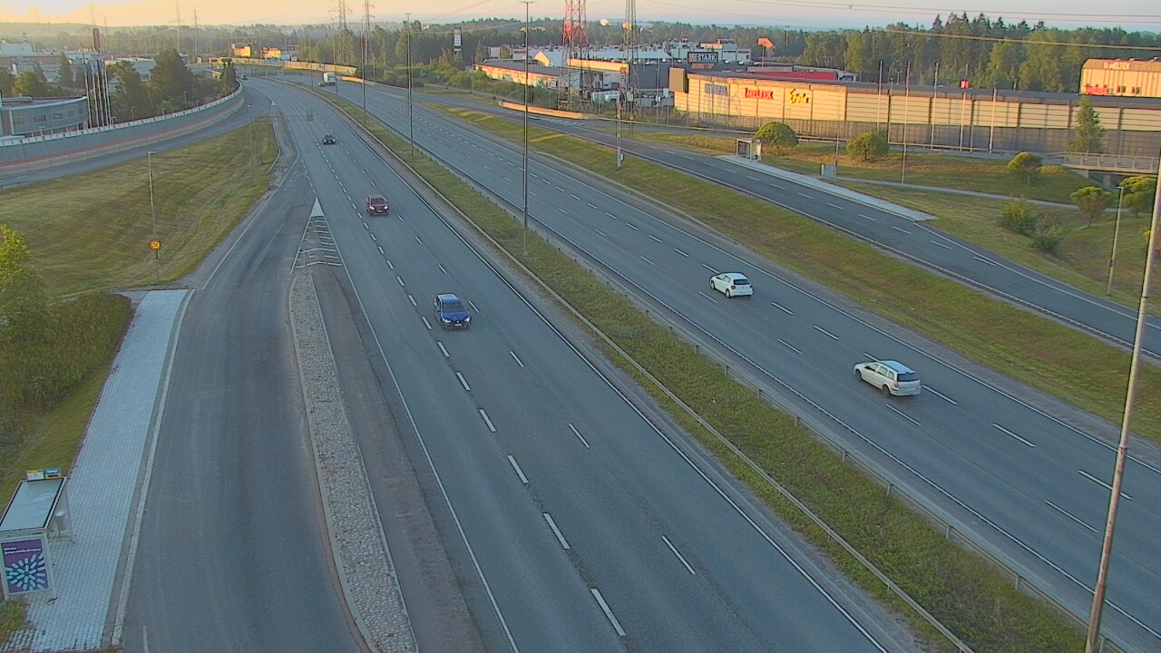 Weather Camera Image Väg 50 Vanda Skomakarböle, Vantaa, Uusimaa