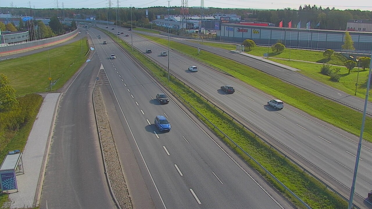 Weather Camera Image Road 50 Vantaa Suutarila, Vantaa, Uusimaa