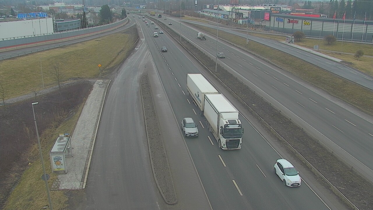 Weather Camera Image Road 50 Vantaa Suutarila, Vantaa, Uusimaa