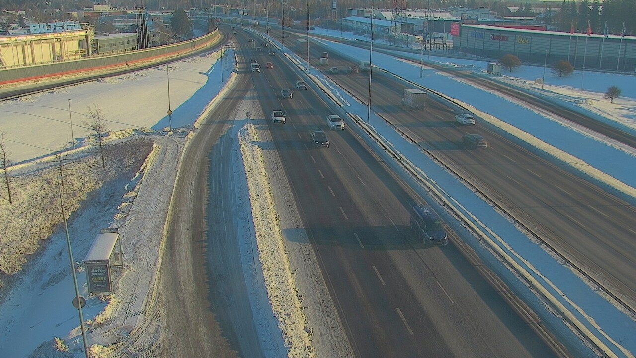 Weather Camera Image Road 50 Vantaa Suutarila, Vantaa, Uusimaa