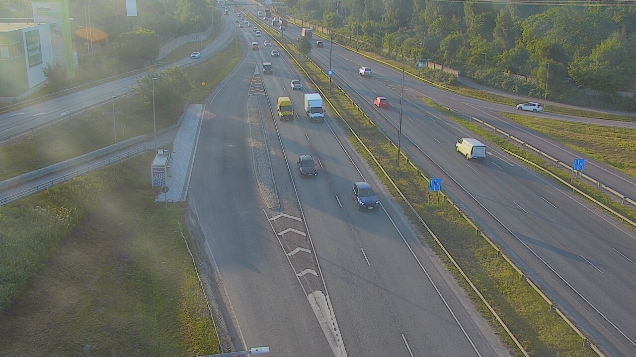 Weather Camera Image Road 50 Vantaa, Tikkurila, Helsinki, Uusimaa