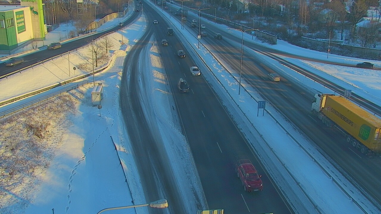 Weather Camera Image Road 50 Vantaa, Tikkurila, Helsinki, Uusimaa