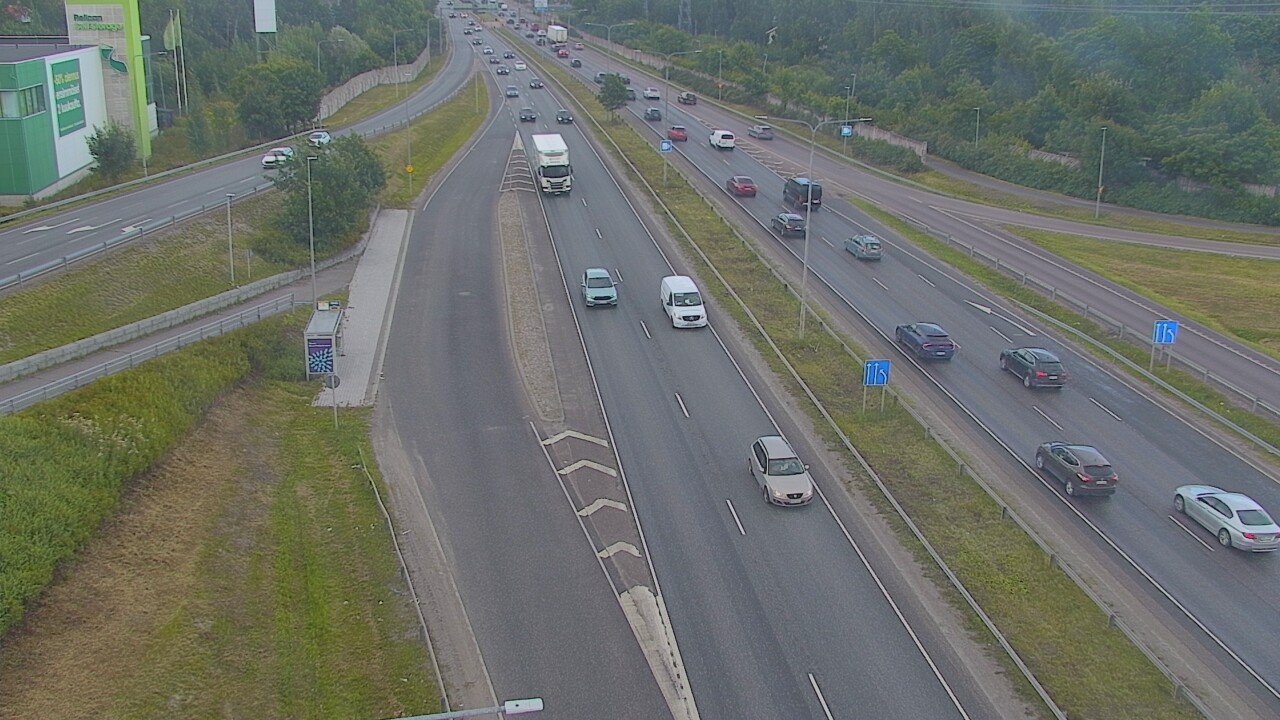 Weather Camera Image Road 50 Vantaa, Tikkurila, Helsinki, Uusimaa