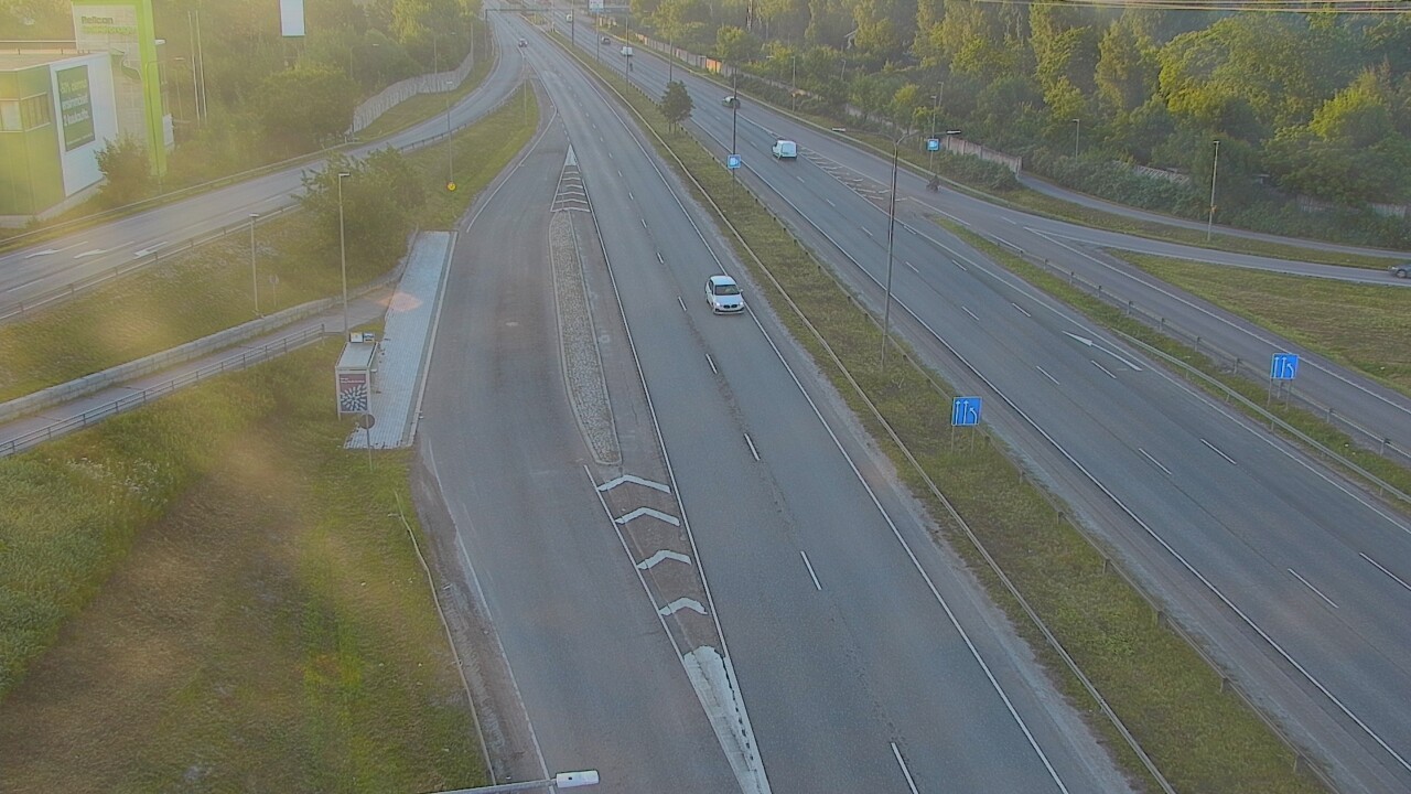 Weather Camera Image Road 50 Vantaa, Tikkurila, Helsinki, Uusimaa