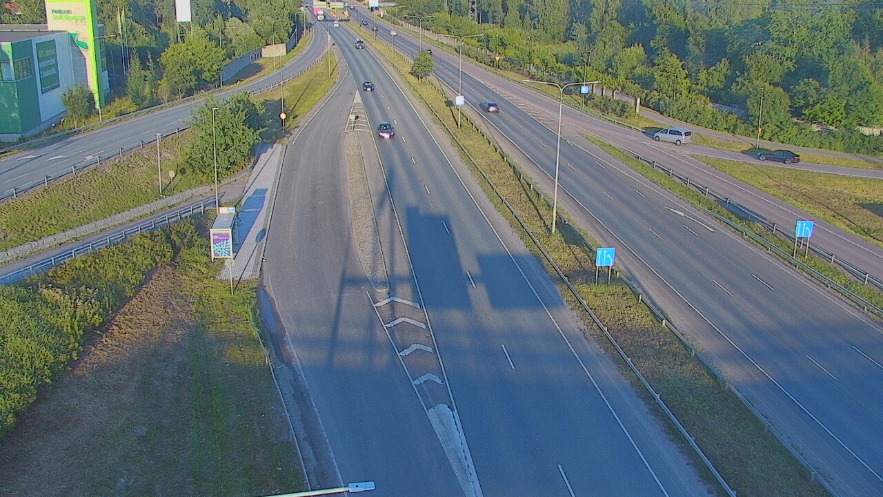 Weather Camera Image Road 50 Vantaa, Tikkurila, Helsinki, Uusimaa