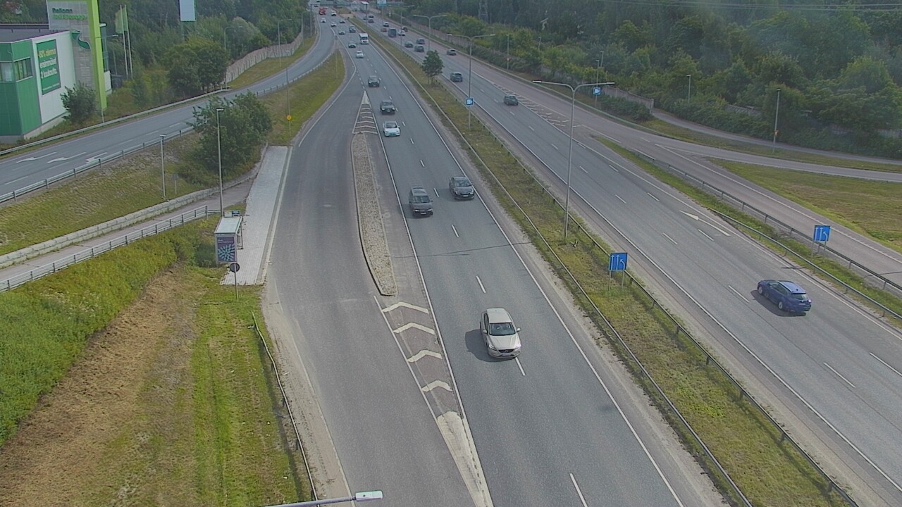Weather Camera Image Road 50 Vantaa, Tikkurila, Helsinki, Uusimaa