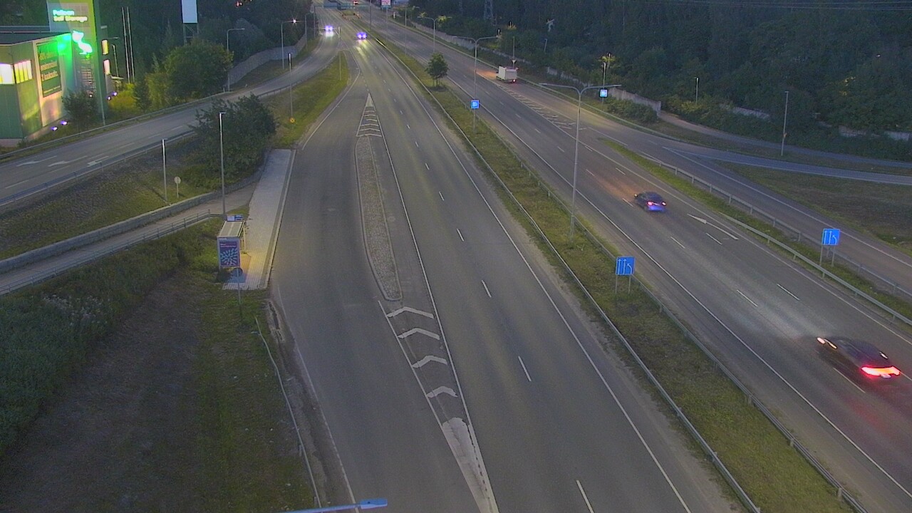 Weather Camera Image Road 50 Vantaa, Tikkurila, Helsinki, Uusimaa