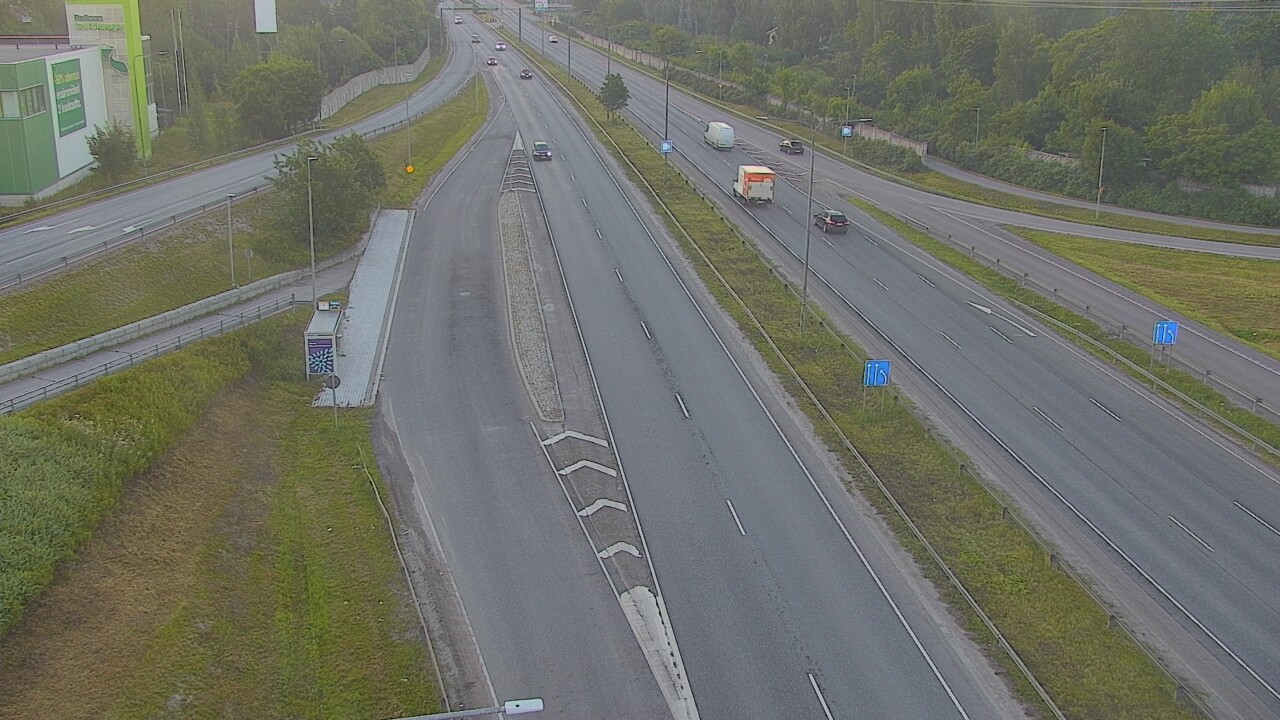 Weather Camera Image Road 50 Vantaa, Tikkurila, Helsinki, Uusimaa