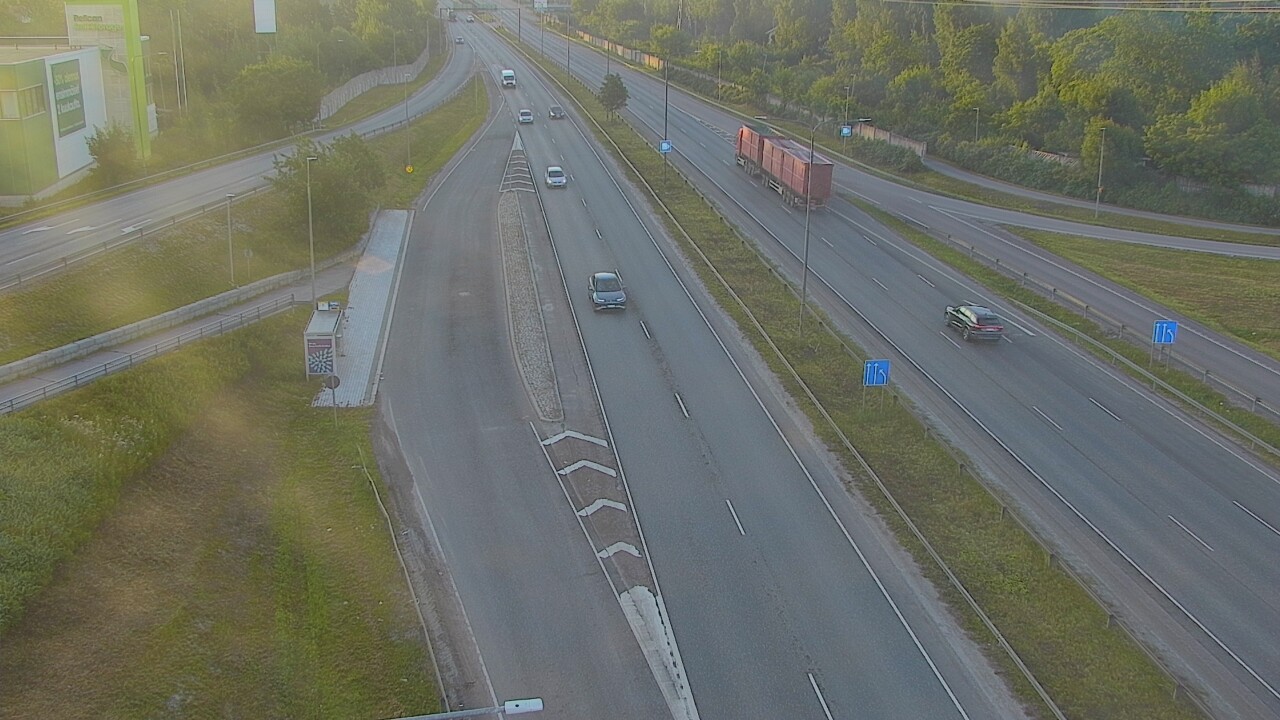 Weather Camera Image Road 50 Vantaa, Tikkurila, Helsinki, Uusimaa