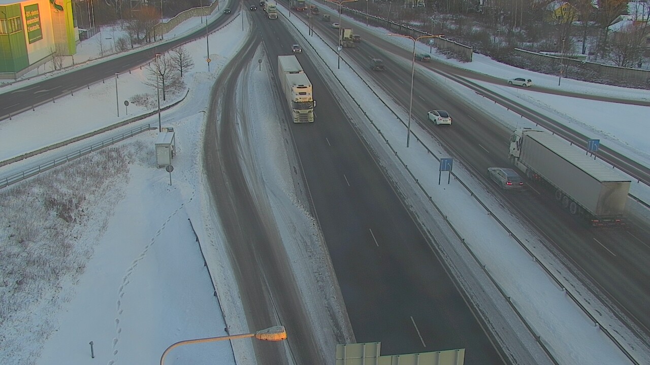 Weather Camera Image Road 50 Vantaa, Tikkurila, Helsinki, Uusimaa
